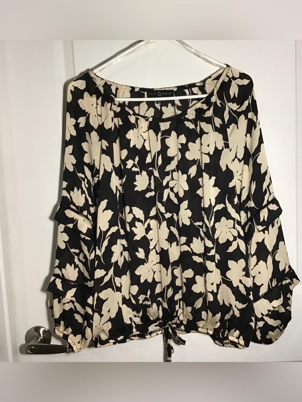 Fred David Black and Cream Floral Peasant Blouse L